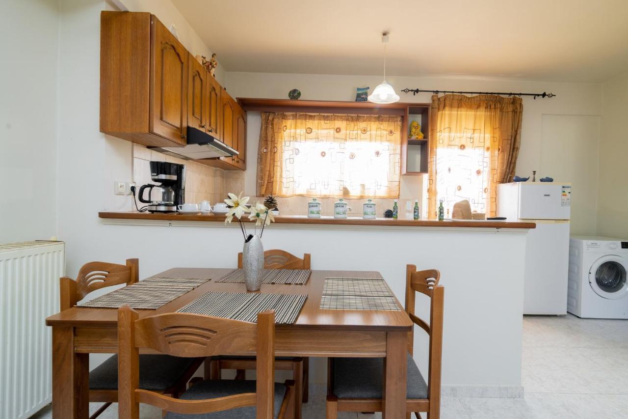 En Elladi Apartment Alykanas  Luaran gambar
